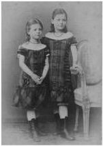 Emma und Helene Gries-Danican als Kinder